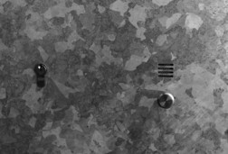 BGHM Schwelm Details der feuerverzinkten Fassade BGHM Schwelm