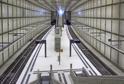 S-Bahnstation Wilhelm-Leuchner-Platz Leipzig (Architekt Max Dudler; Foto F. Errit)