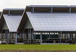 Feuerverzinkte Hof- und Wirtschaftsgebäude